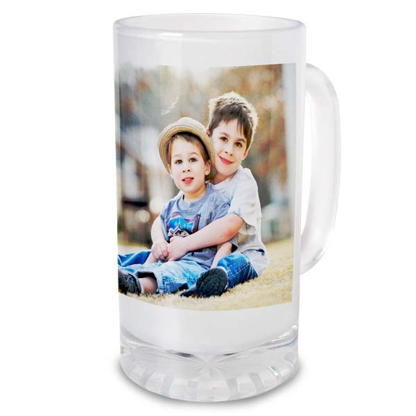 Customize your own glass stein and enjoy a favorite picture while sipping an ice cold beverage.